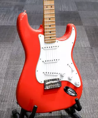 Fender - Limited Edition Player Stratocaster, Roasted Maple Fingerboard - Fiesta Red
